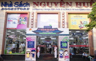 TPHCM khẩn cấp tìm người đến nhà sách, quán cà phê ở quận 1