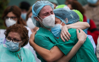 WHO cảnh báo số ca tử vong thực tế do COVID-19 trên toàn cầu vượt xa con số ghi nhận