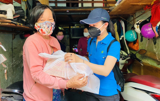 Chống dịch như chống giặc, Tập đoàn Novaland tiếp tục ủng hộ 11 tỷ đồng mua vắc-xin phòng dịch