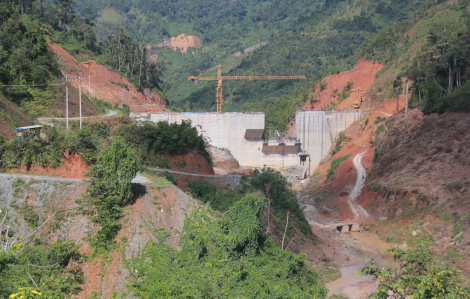 Quảng Nam: Thủy điện làm 13 năm vẫn dở dang