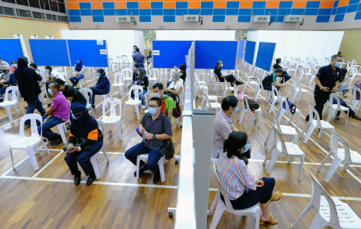 Thái Lan và Malaysia tiếp tục gồng mình đối phó dịch COVID-19 lây lan diện rộng