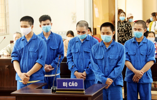 Liên quan bệnh nhân 1.440 nhập cảnh trái phép, 5 đối tượng lãnh 24 năm tù