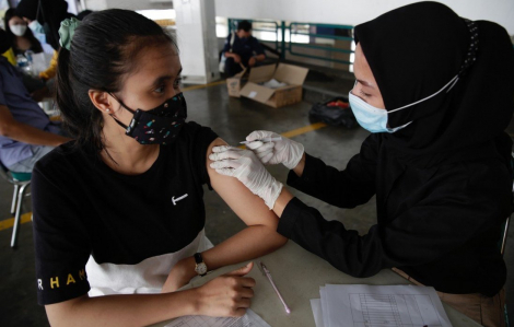 Indonesia: Vắc-xin COVID-19 dành cho tù nhân bị đánh cắp và bán ra bên ngoài
