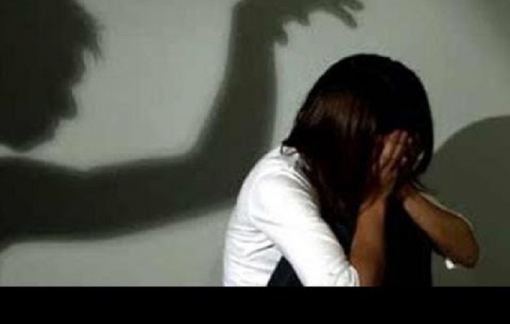 Đau lòng hai chị em bị cha ruột làm chuyện đồi bại nhiều lần