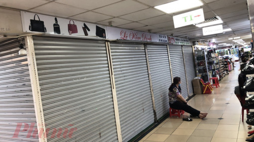 Hơn 280 tiểu thương tại An Đông Plaza xin giảm tiền thuê sạp