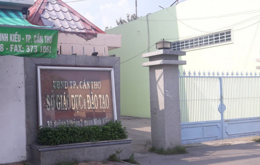Phó giám đốc Sở Giáo dục Đào tạo Cần Thơ xin nghỉ việc "để giữ uy tín"