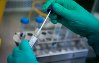 Bộ Y tế nói gì về biến chủng lai của virus Ấn Độ và Anh tại Việt Nam?