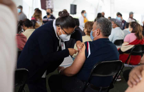Mexico: Nhân viên y tế phản đối vì không được ưu tiên tiêm ngừa COVID-19