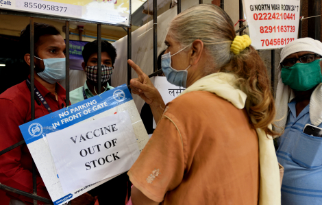 Thế giới đang trả giá cho chính sách vắc-xin của Ấn Độ