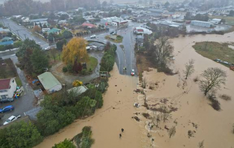 New Zealand sơ tán dân khẩn cấp vì mưa lũ