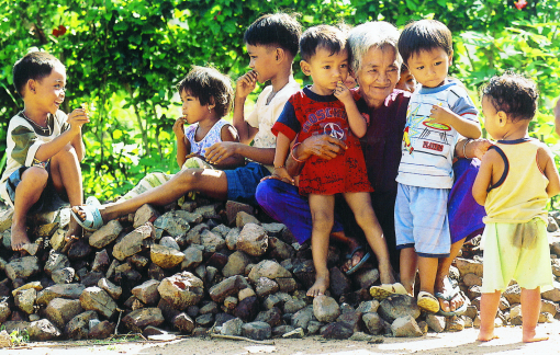 Vui giùm cho cả thế gian