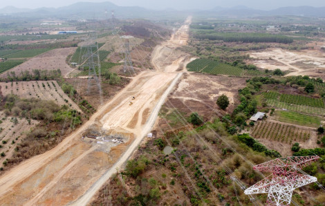 Tỉnh Bình Thuận ra thời hạn gỡ khó cho dự án cao tốc Bắc - Nam