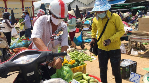 TPHCM lo ngại dịch phát sinh tại ba chợ đầu mối