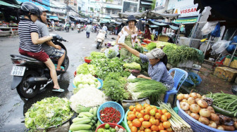 TPHCM sẽ dừng hoạt động chợ tự phát, xe công nghệ, xe liên tỉnh, bus, taxi