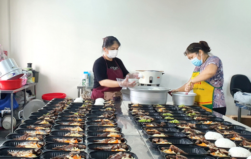 Ngày nhà báo, xin gửi bạn đọc những yêu thương