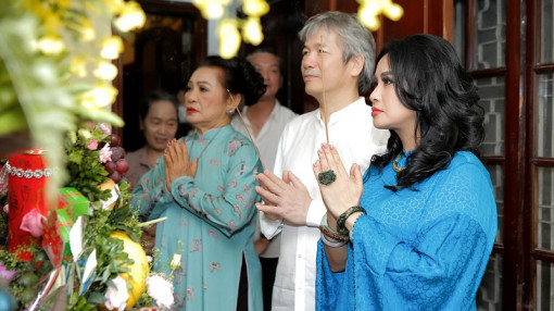 Hành trình từ yêu đến lễ dạm ngõ của ca sĩ Thanh Lam ở tuổi U60