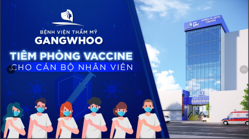Nhân viên Bệnh viện thẩm mỹ Gangwhoo xếp hàng chờ góp quỹ vắc xin COVID-19