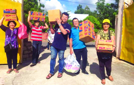 Gia đình "vác tù và hàng tổng"