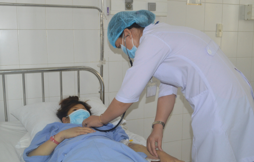 Cứu sản phụ mắc hội chứng HELLP sinh non, suy đa cơ quan
