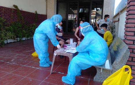 Quảng Ngãi, Bình Định khẩn cấp áp dụng nhiều biện pháp đặc thù chống dịch COVID-19
