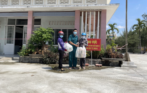 Phú Yên thêm 50 ca nghi nhiễm, 1 bệnh nhân tử vong