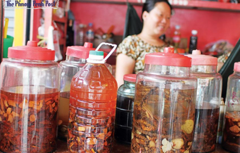 “Whisky nút lá chuối” - loại đồ uống gây tang tóc khắp miền quê nghèo Campuchia