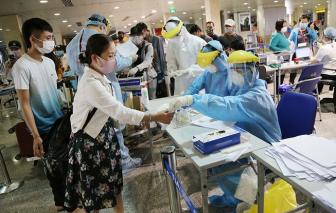 Ngày 8/7, số ca COVID-19 trong nước lập đỉnh mới, TPHCM có hơn 900 người