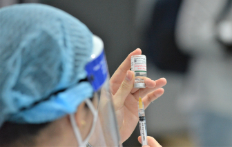 TPHCM chuẩn bị tiêm 100.000 liều vắc xin cho người dân