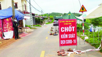 Vì sức khỏe của bản thân và cộng đồng, hãy ở nhà (*)