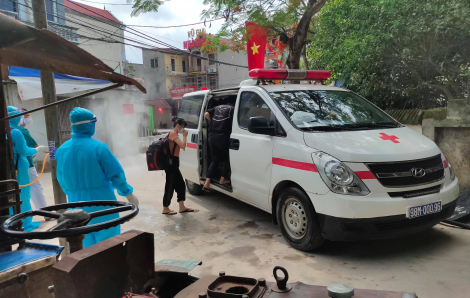 Bắc Giang: Để F0 tiếp xúc với nhiều người, chủ tịch huyện bị phê bình