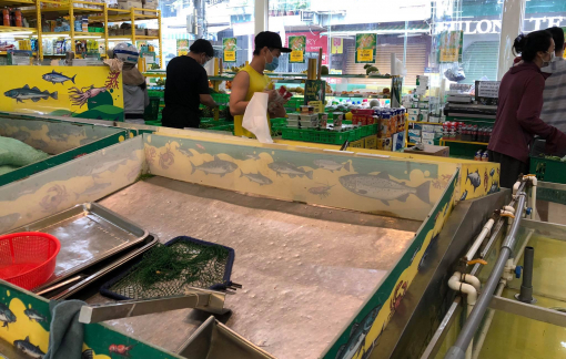 Người dân đổ dồn đi siêu thị là không cần thiết