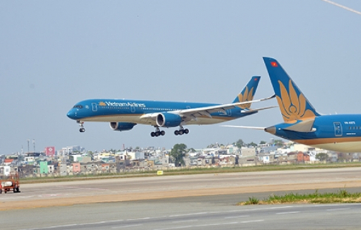 Từ 0 giờ 9/7, đường bay TPHCM – Hà Nội giảm xuống còn 1.700 ghế/chiều/ngày