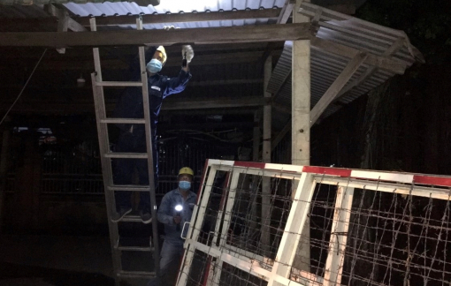 Tổng công ty Điện lực TPHCM nỗ lực hoàn thành cấp điện các chốt kiểm soát phòng dịch