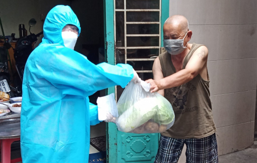 Hỗ trợ rau xanh cho hộ nghèo