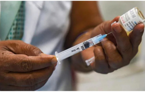 Vắc xin cúm có thể làm giảm nguy cơ nghiêm trọng của COVID-19
