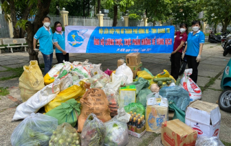 Hội Phụ nữ khắp nơi tiếp tục hỗ trợ Hội Phụ nữ thành phố phòng chống dịch và chăm lo cho người nghèo