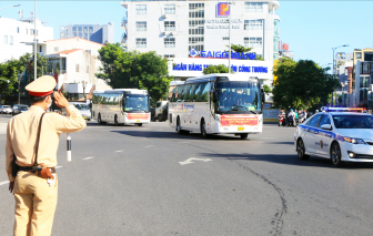 Những “chiến sĩ áo trắng” xứ Huế mang mệnh lệnh trái tim đến với đồng bào miền Nam ruột thịt