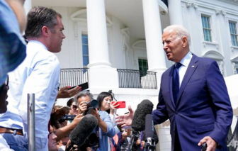 Tổng thống Joe Biden nói truyền thông xã hội đưa thông tin sai lệch về COVID-19 là “giết người”