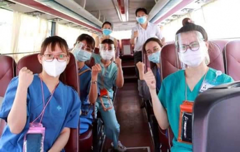 Công ty Phương Trang tổ chức 5.000 chuyến xe miễn phí đưa người dân về quê tránh dịch