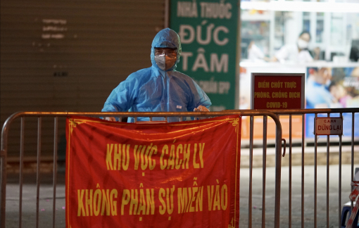 Xét nghiệm toàn bộ người dân chợ thuốc lớn nhất Hà Nội ngay trong đêm