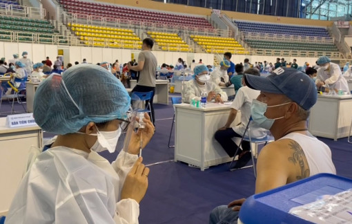 TPHCM: Ngày mai bắt đầu tiêm thử nghiệm chiến dịch tiêm gần 1 triệu liều vắc xin COVID-19 đợt 5