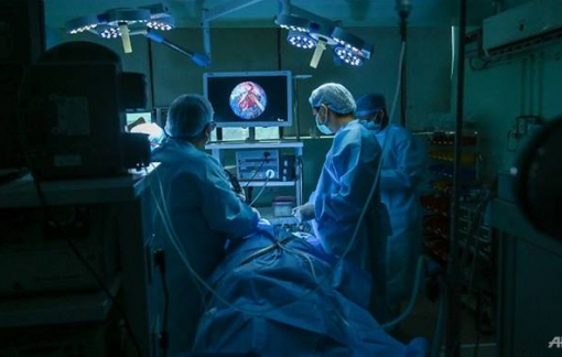 Ấn Độ có ca tử vong do H5N1 đầu tiên giữa lúc bệnh nấm đen lan rộng