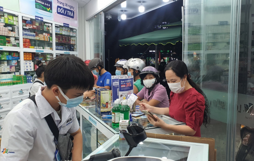 Nhà thuốc FPT Long Châu đồng hành cùng cộng đồng trong đại dịch COVID-19