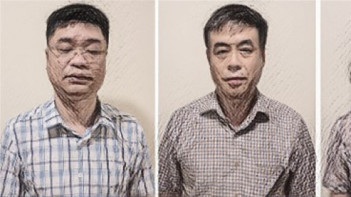 Bắt giam đội trưởng và 2 kiểm soát viên quản lý thị trường tại Hà Nội