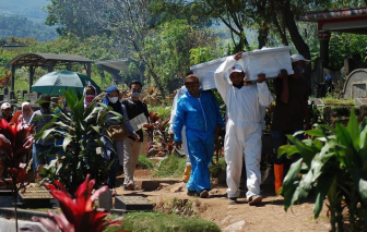 Đông Nam Á tiếp tục quay cuồng vì COVID-19