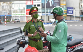 Hà Nội: Nhiều người chống đối, không hợp tác khi bị xử phạt lỗi ra đường không lý do