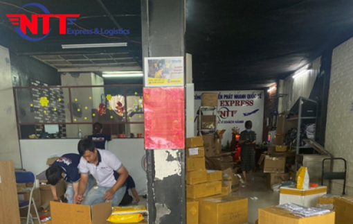 Gửi hàng đi Mỹ - bay trực tiếp - chỉ 3 ngày giao tận nơi giá rẻ