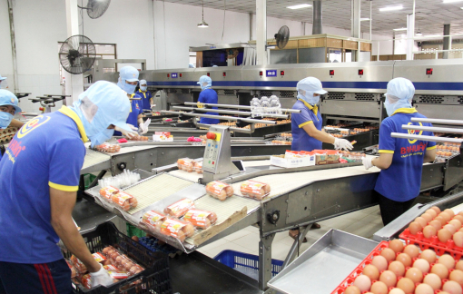 "Tắc" đường lưu thông hàng hóa vì... danh mục hàng thiết yếu