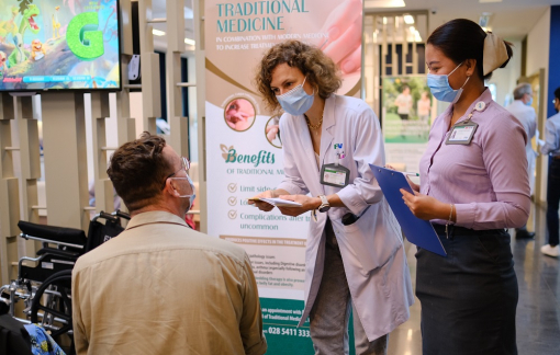 Bệnh viện FV bắt đầu chiến dịch tiêm vắc xin ngừa COVID-19 cho gần 5.000 công dân Pháp và thân nhân tại miền Nam Việt Nam