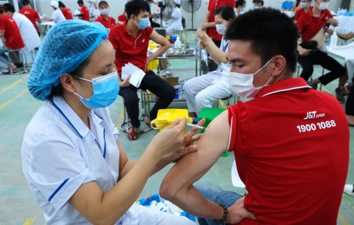 Shipper tuân thủ các quy định nhận diện được phép di chuyển liên quận tại TPHCM